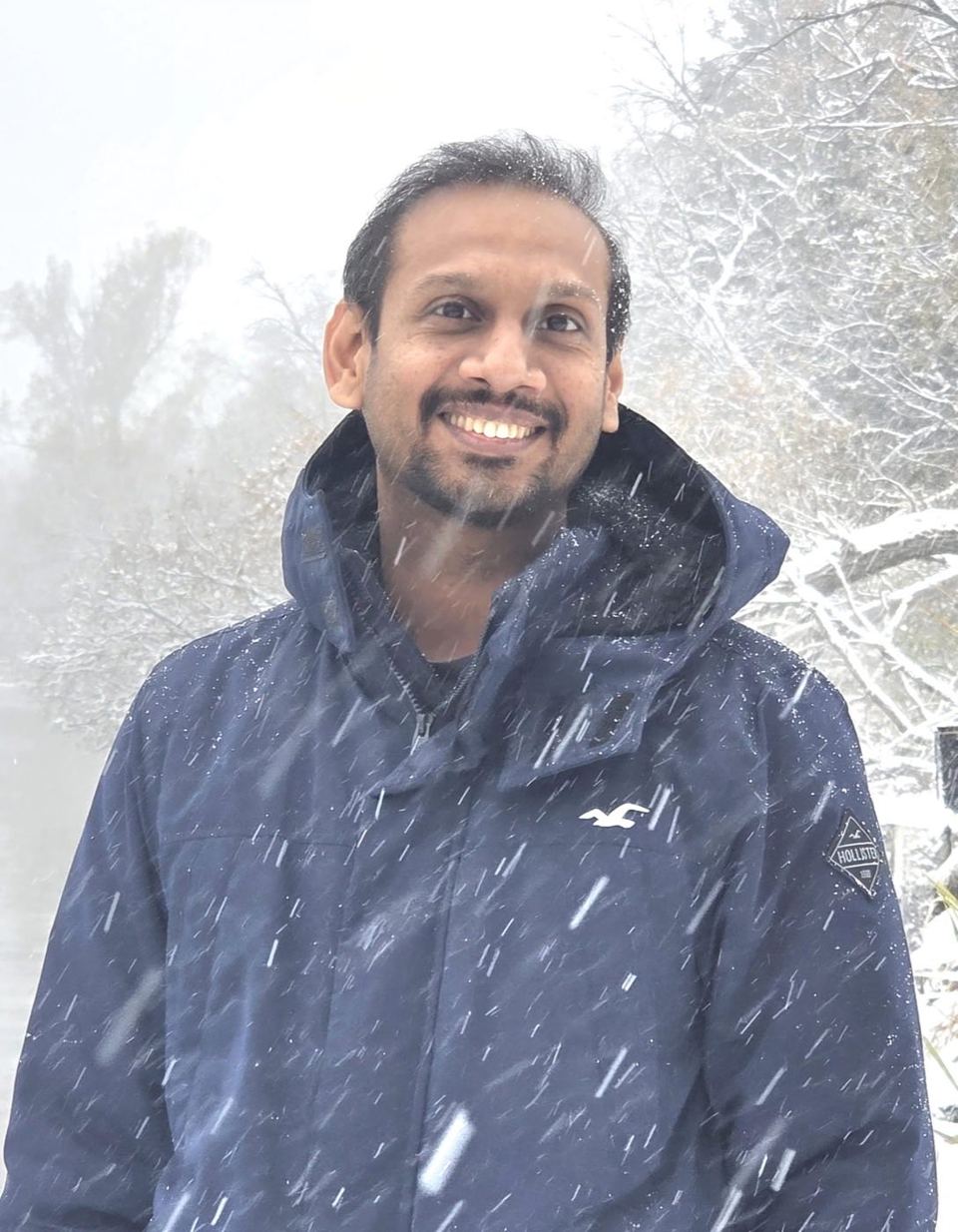 Shri Vivek, sound healing and Compassion Key practitioner in Mississauga